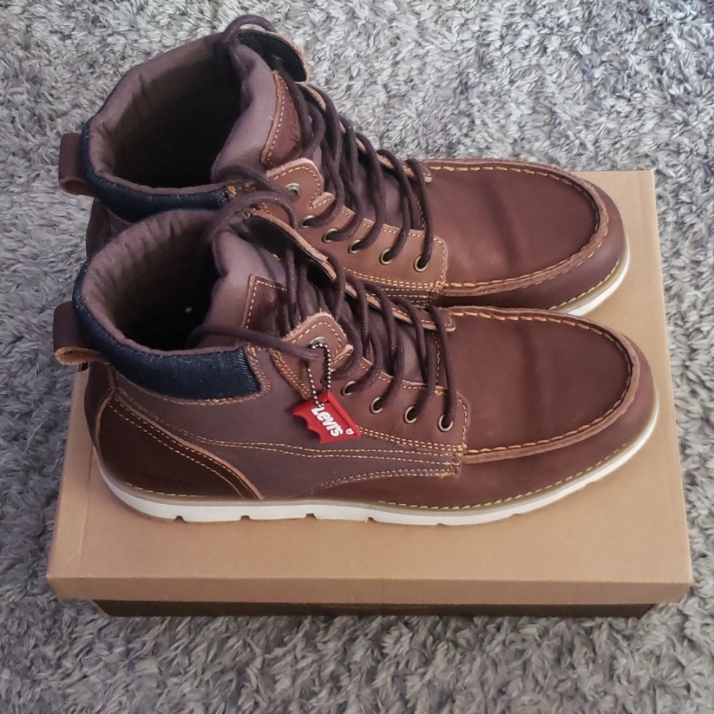 Levi's boots